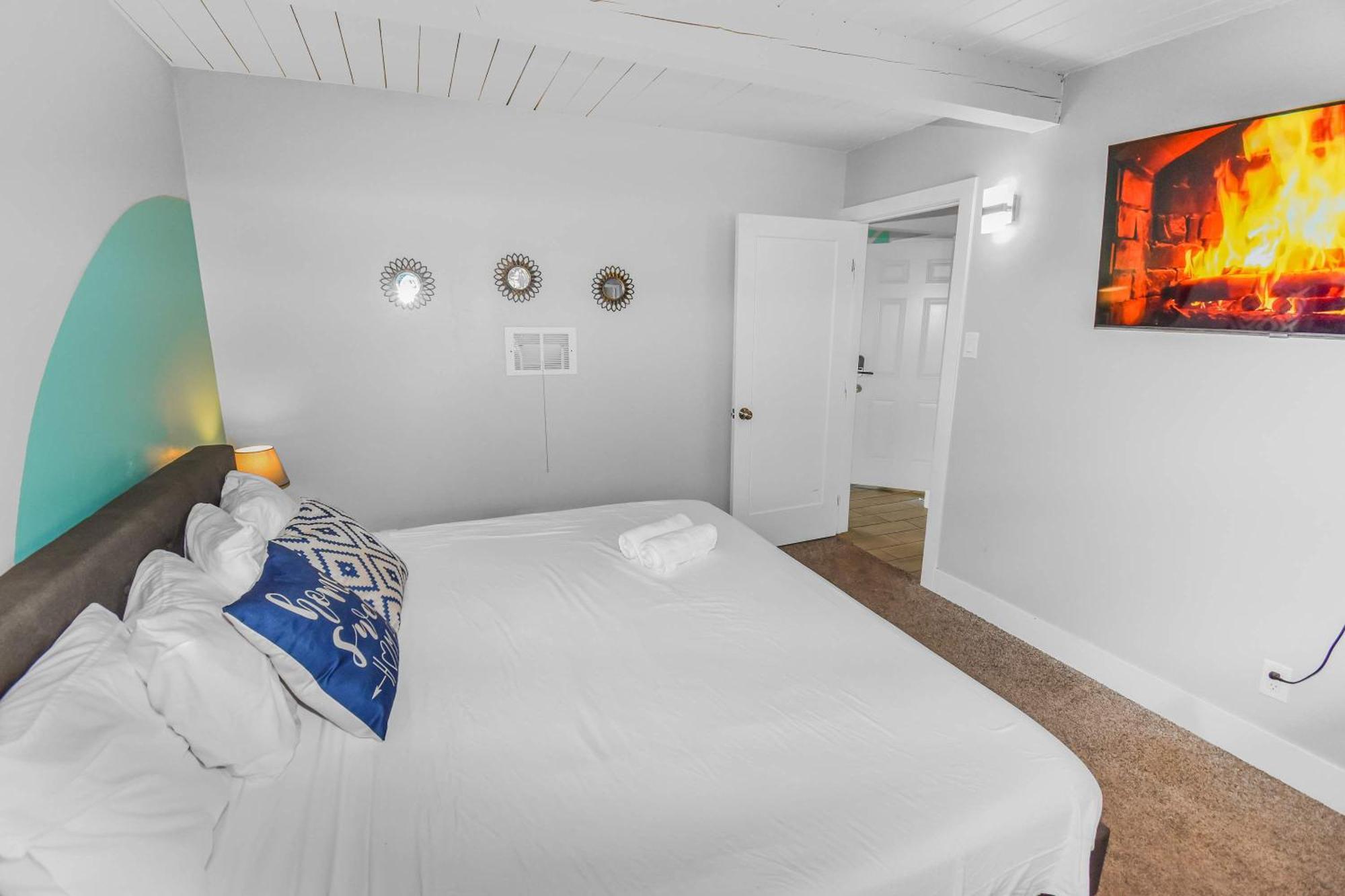 Premier Near Casinos With King Beds & Entertainment